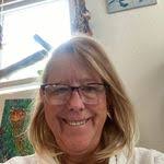 Lori Raby's Instagram, Twitter & Facebook