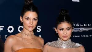 Mom kris jenner explained that kendall struggles with anxiety and her hectic schedule may not be helping. Are Bella And Kylie The New Gigi And Kendall