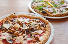 Famoso Neapolitan Pizzeria 386 Bloor St West Naples Pizza Neapolitan Food