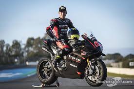 29 days 23 hours 43 minutes 12 seconds. Rabat Nilai Motor Superbike Sangat Mirip Motogp