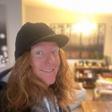 Yesterday's temperature extremes in the US and Canada were wild. The  panhandle of Texas had a high of 87F (30.6C). The southeast tip of the  Yukon recorded a low of -57F (-49.4C).