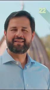 Eu me orgulho muito da Jundiaí que construímos nesses quase oito anos. E  precisamos continuar cuidando e trabalhando com muita dedicação, amor e  comprometimento por nossa cidade., E o único que tem ...