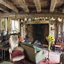 Pin By Katrina Mast On Country Rustic In 2020 Country Cottage Decor Cottage Interiors Cottage Living Rooms