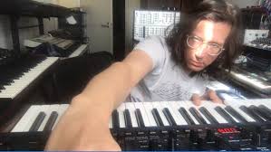 Betonkust On Twitter Die 95 Bpm Electrotrack Klein Beetje Electronome Bro Is Heel Erg Mooi The company was also involved in television broadcasting, and was a leader in data, video, graphics displays and projectors. twitter