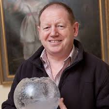 Crystal bowl puts master engraver Sean