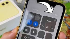 Having confirmed the amount of battery, gently swipe up to dismiss control center. Iphone 11 11 Pro Max How To Add Battery Percentage Sign Can View Not Add Youtube
