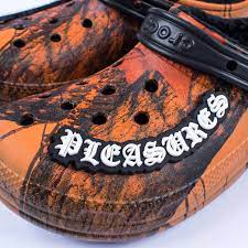 Lightweight manmade uppers with soft and fuzzy fabric liners. Crocs Pleasures Release New Halloween Themed Clogs Footwear News