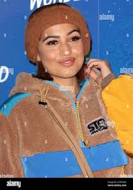 Mabel celebrity hi-res stock photography and images