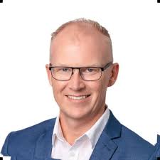 15 years ago today when everyone was trying to deliver the Western Corridor  Recycled Water Projects, the Brisbane Water Enviro Alliance (BWEA)  delivered First Water from the Wynnum Water Reclamation…