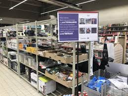 Réouverture le jeudi 12 novembre à 9h00. Fougeres Lidl Et Carrefour Ouverts Le 11 Novembre Colere Du Maire Et Du Depute Saint Brieuc Maville Com