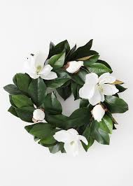 This remarkably realistic circlet of faux magnolia branches brings home an everlasting touch of the winter forest. Cream Magnolia Wreath Fake Flower Wreaths For Home Decor Afloral Afloral Com