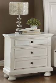 We did not find results for: Homelegance Laurelin 3 Drawer Nightstand In White 1714w 4