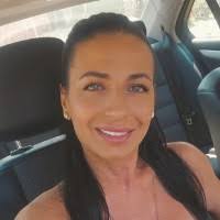 700+ profiluri „Claudia