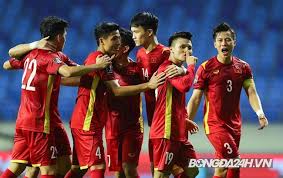 Tôi cũng quen rồi, cầu thủ họ khiêu khích cùng vì lợi cho họ. Vnkcf Obaeyr2m