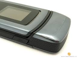 Motorola KRZR K3 review: New party star ...