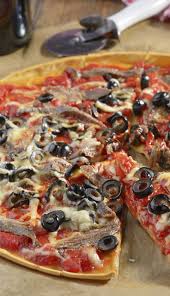 La Recette De La Pizza Napolitaine In 2020 Pizza Recipes Homemade Pizza Recipes Spicy Pizza