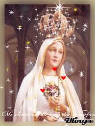 En 1917, la virgen se presentó ante tres pastorcitos que vivían en el pueblo portugués de. Pin De Aaron Escobar Olaya En La Virgen Del Fatima Virgen De Guadalupe Fotos Videos De La Virgen Imagenes De La Virgen