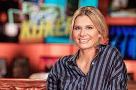 Meskens studeerde aan de toneelacademie in maastricht.ze werd bij het grote publiek bekend dankzij haar rol in de televisieserie kaat & co, die vijf seizoenen liep op één. Nathalie Meskens 37 Reveals Baby S Gender Lima 1 Gets World Today News