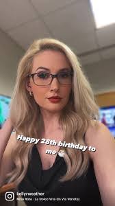 Kelly Foster's Instagram, Twitter & Facebook