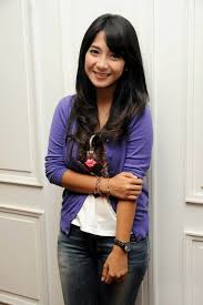 Apa yang di rencanakan rolando untuk membuat toko beno bangkrut?bagaimana hubungan kirana dan beno dapat terjalin? Biodata Dinda Kirana Sukmawati Artis Ftv Cantik Dan Manis Abis Dzargon