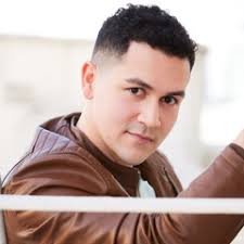 Stream Isaac Valentin