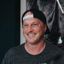 Reyna Wilkinson's Instagram, Twitter & Facebook