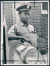 Gene Floyd and Marcine Floyd, a businessman and a teacher, married nearly  68 years, die two days apart