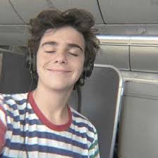 Alina Reyes (alinareyes08)