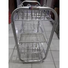 Pada salah satu sisi nampan, terdapat jalur kecil di mana air yang tertampung akan mengalir ke bak wastafel cuci piring. Spesial Rak Piring Kecil Dapur Aluminium 3 Susun Shopee Indonesia
