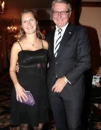 Vi gir deg oppdateringer om hans aktivitet på sosiale medier og følger tett herr stangs offentlige liv. Who Is Fabian Stang Dating Fabian Stang Girlfriend Wife