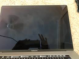 Do not soak the cloth. Best Way To Clean The Screen 2017 15 Inch Macbook Pro Macrumors Forums