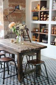 Cafeliebe In Paris Folks And Sparrows Cafe Interieur Cafe Dekoration Und Gemutliches Cafe