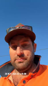 Nevertire nsw seems to cop these strong winds quite often. Gee wiz. ,  Enviro Trees NSW SES Warren Shire Council