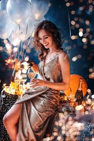 30th Birthday Photoshoot Ideas With Friends Veuve Clicquot Champagne Balloons Confetty Photoshoot Birthday Photoshoot New Year Photoshoot Debut Photoshoot