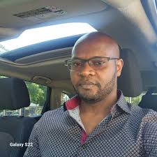 Siw se yon bon ayisyen Pataje video sa. Vinn gade travay yon ayisyen nan  Montreal. Se premye ayisyen ki lanse yon projè konsa pou PWOMOTE NÈG MAWON  AK Culture Haitienne nan nan