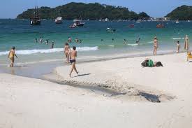 PREFEITURA NOTIFICA CASAN SOBRE ESGOTO NA PRAIA DE BOMBINHAS – Prefeitura de Bombinhas
