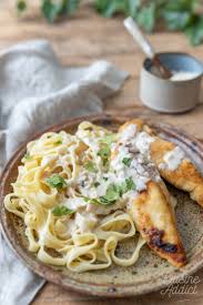 Poulet A La Creme Ail Et Parmesan Recette En 2020 Cuisson Des Aliments Recettes De Cuisine Cuisine