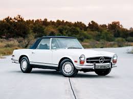 This 1970 Mercedes Benz 280 Sl Pagoda Is Clean Crisp And All Class Mercedes Benz Convertible Mercedes Benz Coupe Mercedes Benz