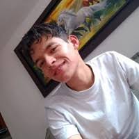 Darius Torres's Instagram, Twitter & Facebook