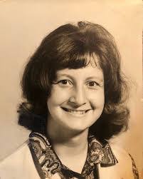 Karen Helmick's Instagram, Twitter & Facebook