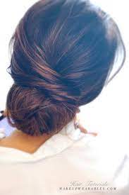 18 Medium Length Hairstyles For Thick Hair Hair Styles Long Hair Styles Easy Hairstyles