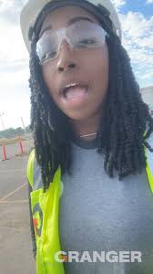 As we prepare to welcome our 2023 summer interns, former intern and current  Project Director Jeff Tuley shares some words of wisdom from his 30 years  with the Granger Construction team: -