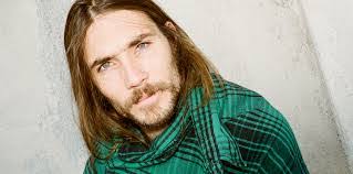 Alex Olsen's Instagram, Twitter & Facebook