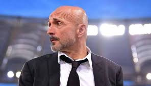 Luciano spalletti sat down on friday to preview the weekend's serie a clash against napoli. De Laurentiis Rivoluziona Il Napoli Salgono Le Quotazioni Di Spalletti