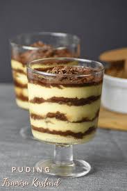 Susun berselang seli lapis biskut marie dan adunan coklat sehingga habis. Puding Tiramisu Kastard Custard Tiramisu Pudding Buat Orang Lapo