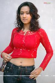 Actress showing there navel voluntirely... | Page 2 | ElaKiri