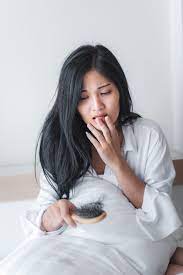 Usually, at any one time only those things that cause physiological stress can cause a hair loss event, mcmichael says. How Extreme Stress Causes Hair Loss