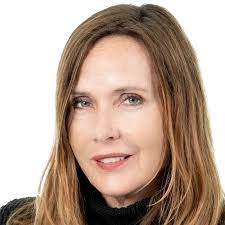 Jeannine Grace's Instagram, Twitter & Facebook