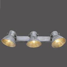 Die kombination von metall und holz und die auffälligen schrauben lassen ihn zu. 3 Flammiger E27 Industrie Stil Deckenstrahler Schwenkbar In Silber Brushed Grau Fur Wand Und Decke Deckenleuchte Wohnlicht