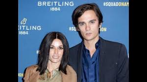 Quelles sont les raisons de cette rupture ? Alain Fabien Delon Son Allusion A Capucine Anav Et Son Mec
